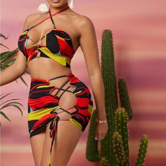 Multi color two piece - Picture 5 of 6